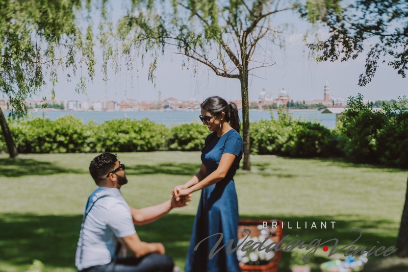 013-wedding-proposal-pic-nic-venice