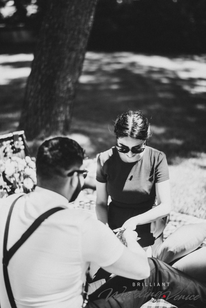 026-wedding-proposal-pic-nic-venice